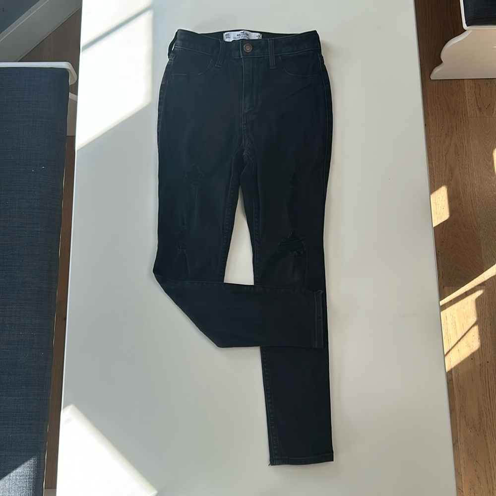 Hollister jeans